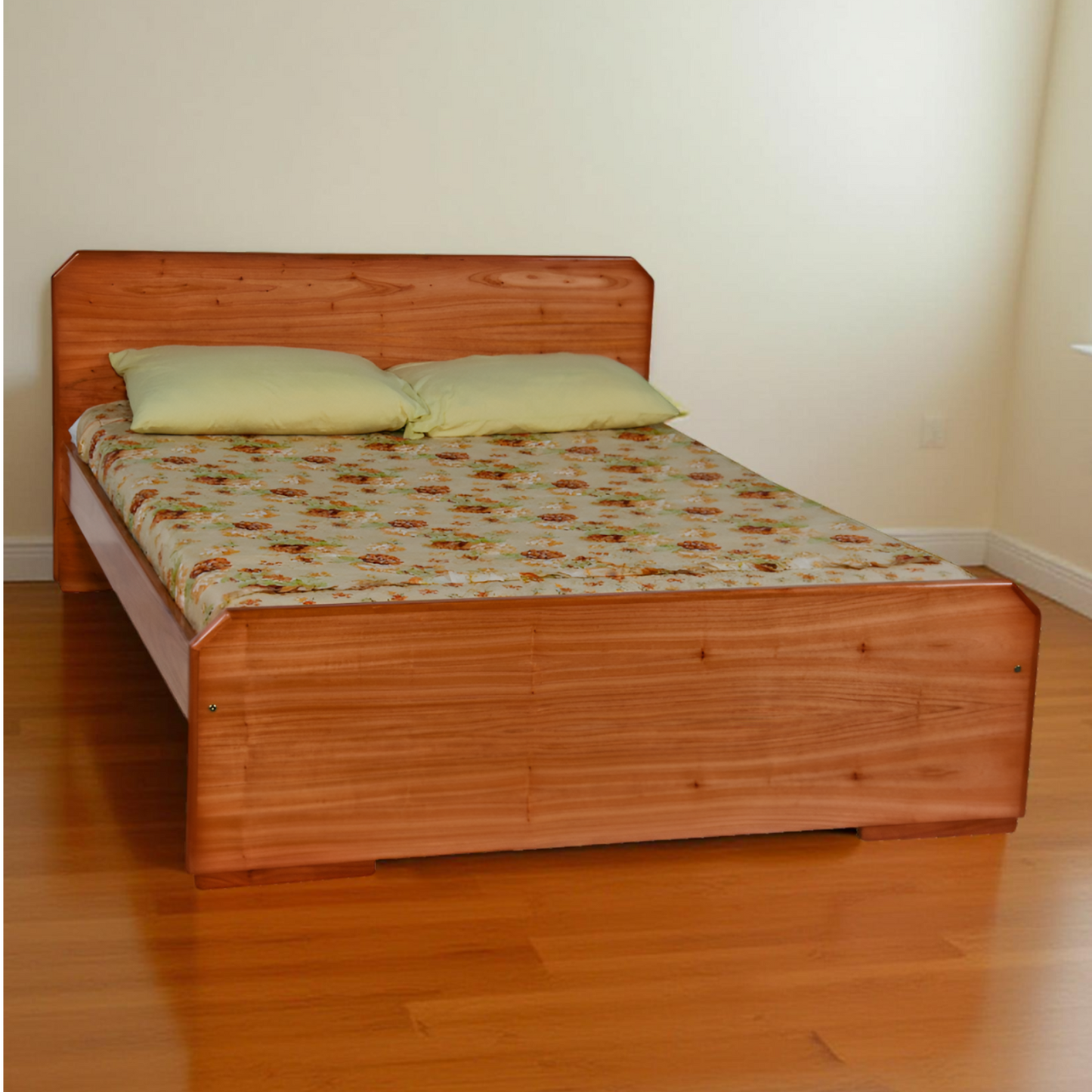 Cama Mirno